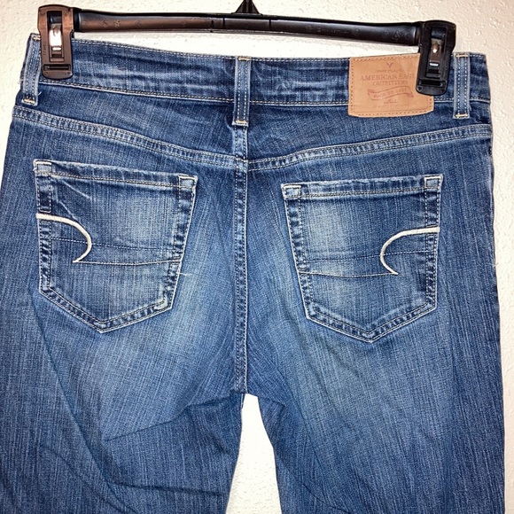 American Eagle Jeans - Picture 6 of 9